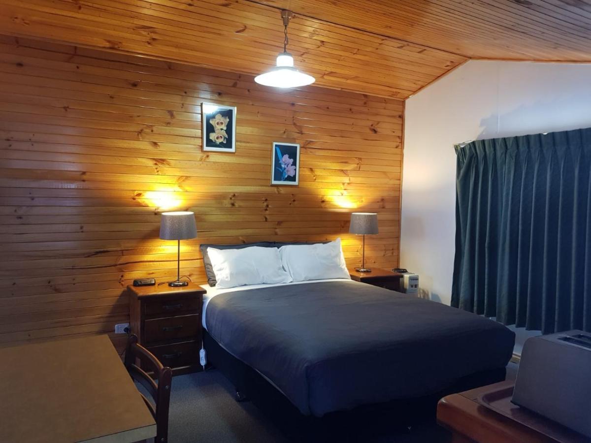 Clunes Motel Extérieur photo